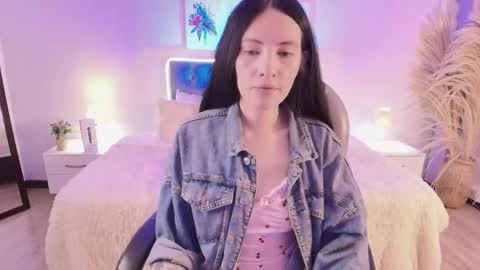 Sarah  online show from May 10, 3:52 am