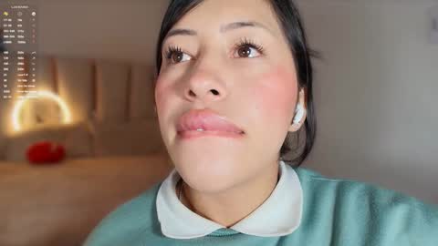 Snapshot of nerak_a chatting on December 10, 6:28 pm Helena Every Friday new video for my fan club loves online show from December 10, 6:28 pm