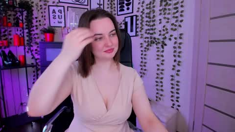 nero_asta online show from May 24, 10:47 am