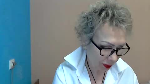 Snapshot of nessyjenixs chatting on March 12, 7:14 pm NessyJenixs online show from March 12, 7:14 pm
