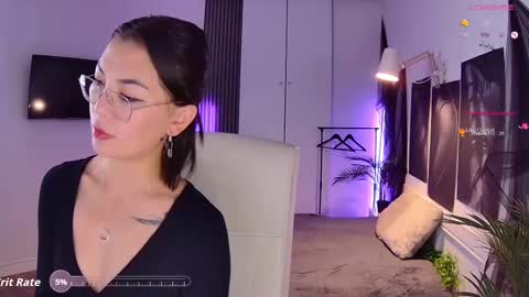 Alice online show from October 12, 7:33 am