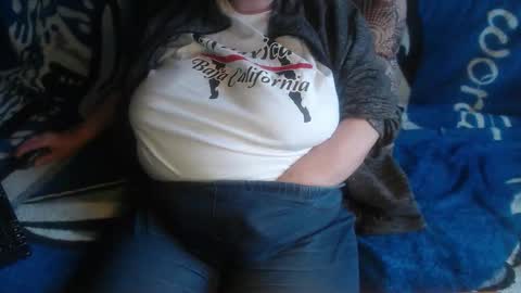 Lilly  online show from February 10, 1:14 pm