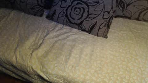 Lilly  online show from May 12, 2:09 am