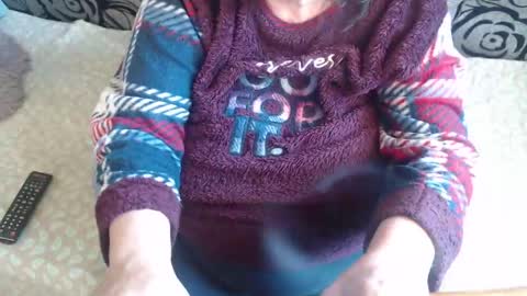 Lilly  online show from May 18, 4:07 am