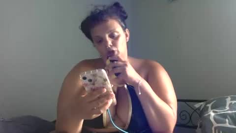 Ms. Natural online show from July 23, 5:43 pm