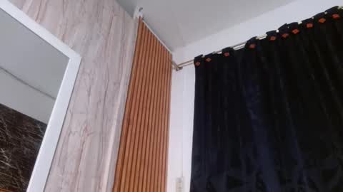 Snapshot of nicecherry_ chatting on September 14, 3:04 am Michell online show from September 14, 3:04 am