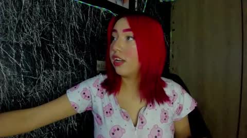 Snapshot of nicecherry_ chatting on September 29, 12:49 am Michell online show from September 29, 12:49 am