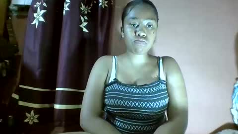 nicelly01 online show from April 11, 6:00 pm