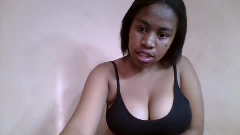 nicelly01 online show from June 12, 12:24 pm