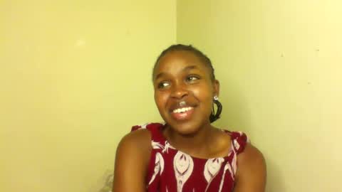 nicemillow online show from December 7, 6:48 pm