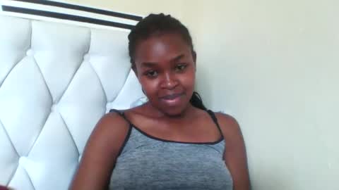 nicemillow online show from December 15, 10:28 am