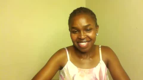 nicemillow online show from December 8, 7:43 pm