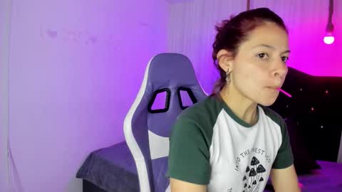 nicky_pop online show from November 10, 7:09 pm