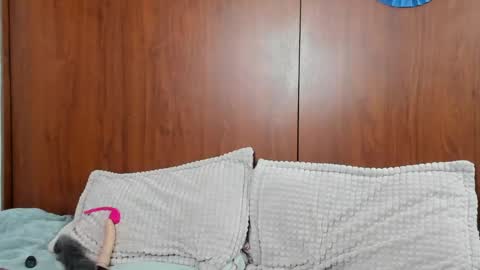 Nico online show from April 16, 3:29 am