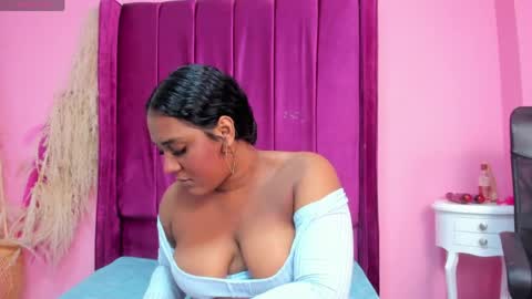 nicohillx online show from March 31, 6:41 pm