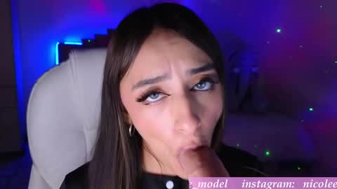 Nicole online show from November 16, 10:10 pm