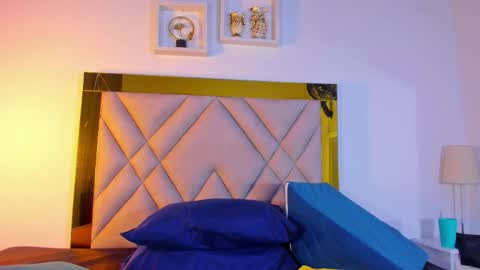 nicole_grace0 online show from November 6, 12:11 pm