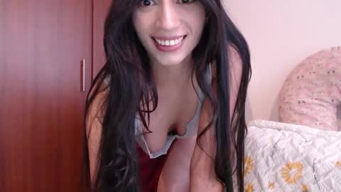 nicole_jamess online show from November 4, 10:26 pm