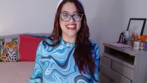 Nicole White online show from April 6, 1:05 am