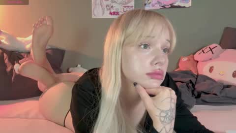Mary online show from May 16, 12:46 am