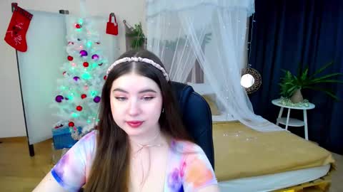 nicolefoxery online show from December 9, 6:25 pm