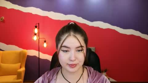 nicolefoxery online show from September 18, 4:11 am