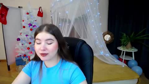nicolefoxery online show from December 26, 8:11 pm