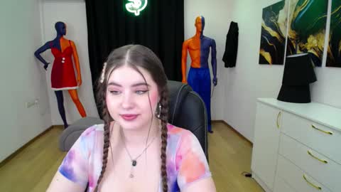 nicolefoxery online show from January 27, 6:20 pm