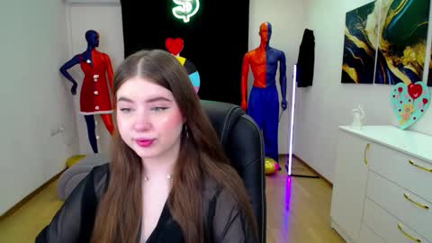 nicolefoxery online show from February 23, 3:29 am