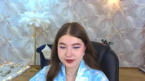 nicolefoxery online show from September 24, 3:38 am
