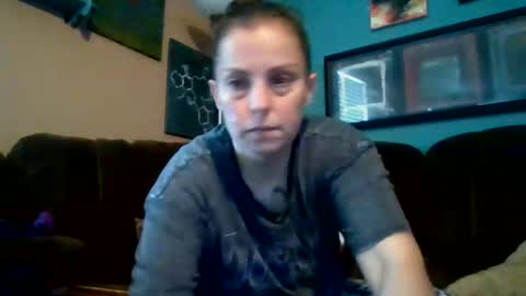 Nicole online show from May 18, 4:24 pm