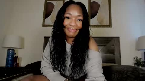 Nicole online show from May 14, 9:20 pm