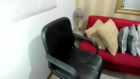 Nicolettcolin  online show from July 4, 8:49 pm