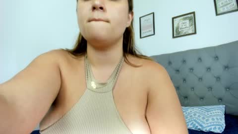  ELIZABETH  online show from May 15, 2:16 am