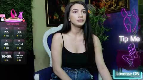 Nicolle online show from November 24, 12:51 pm