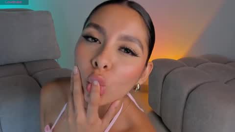 Nicollewest online show from May 22, 2:20 am