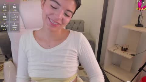 NicolRoss online show from May 25, 3:11 pm