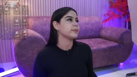 nicooroobin online show from January 20, 11:35 am