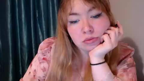 nightlaura online show from February 7, 4:03 pm