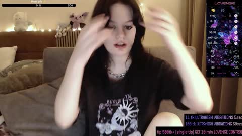  Darcy online show from January 12, 5:51 pm