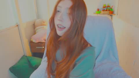 of Nylasweet online show from February 13, 5:25 pm