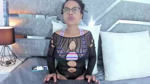 nika_ivy online show from November 13, 11:42 am