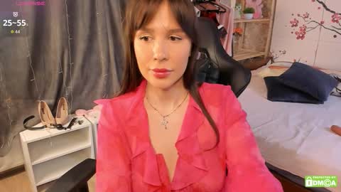 Snapshot of nika_shvets chatting on October 9, 8:07 am nika_shvets online show from October 9, 8:07 am