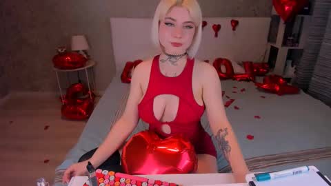 Snapshot of nikarocks chatting on February 13, 6:38 pm nikarocks online show from February 13, 6:38 pm