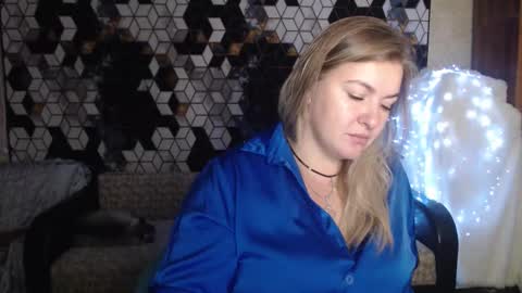 Nika online show from November 19, 9:15 pm