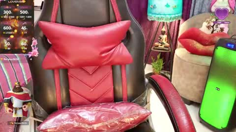 nikatheempress online show from May 23, 7:28 am
