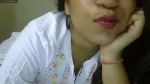 Nike online show from April 30, 5:12 am