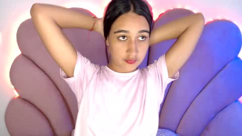    online show from February 3, 7:10 pm
