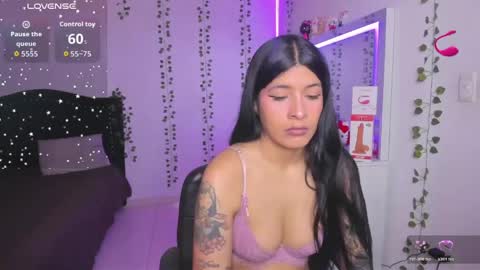 Niki online show from May 22, 5:44 pm