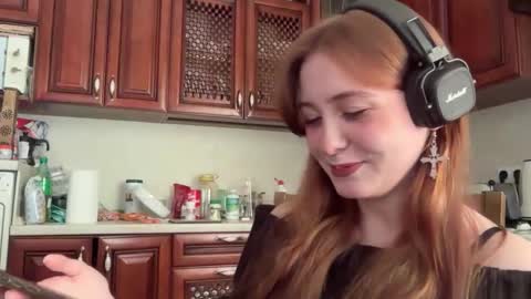 Amy online show from March 24, 1:38 pm